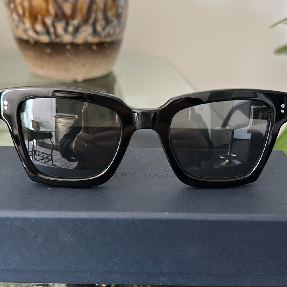 Warby Parker Sonia Sunglasses - Picture 3 of 3